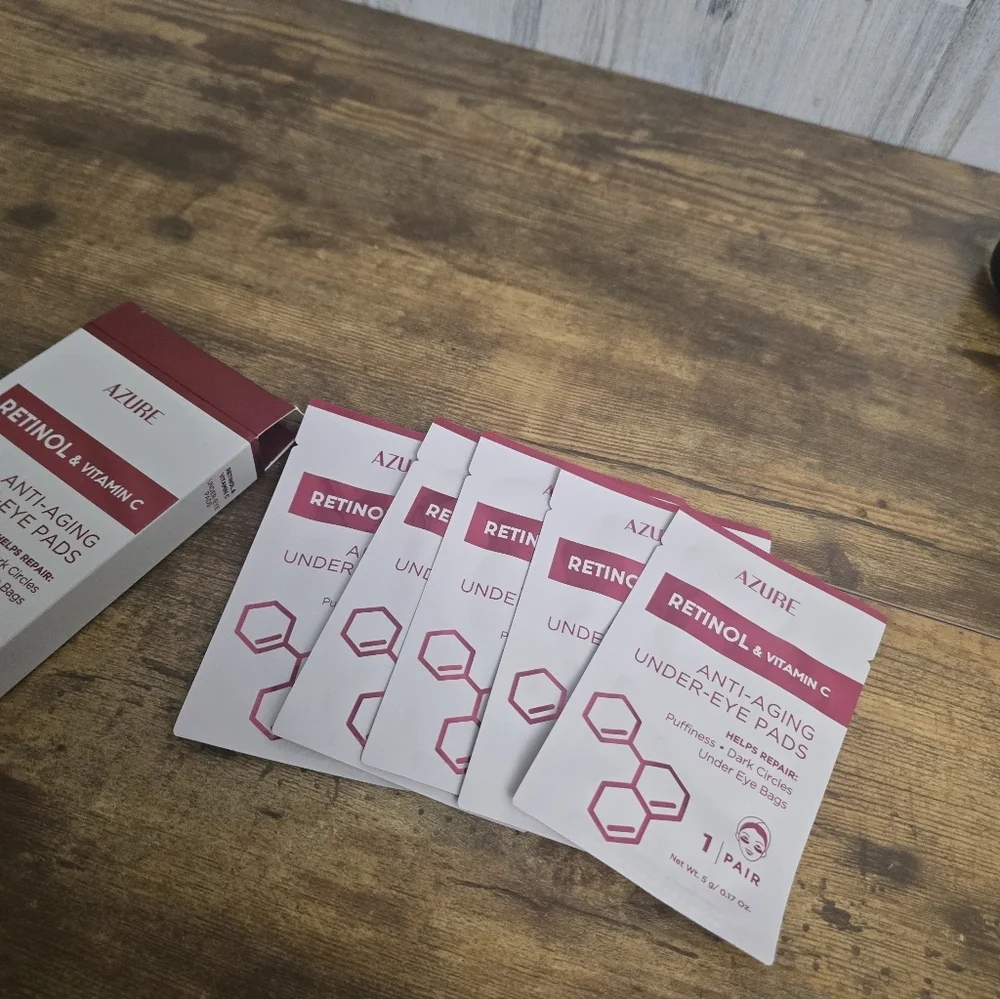 New Azure Retinol & Vitamin C Under-Eye Pads Pack Of 5